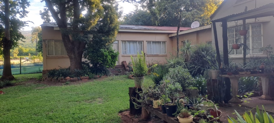 4 Bedroom Property for Sale in Rustenburg Rural North West
